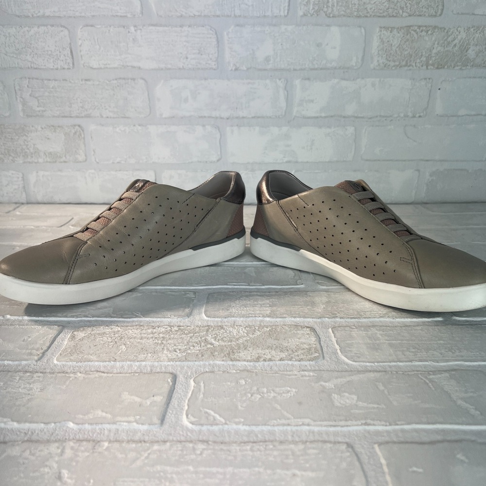 Kizik Miami Sneakers Womens 8 M Gray Metallic Leather Comfort Slip On Hands Free - Picture 11 of 13